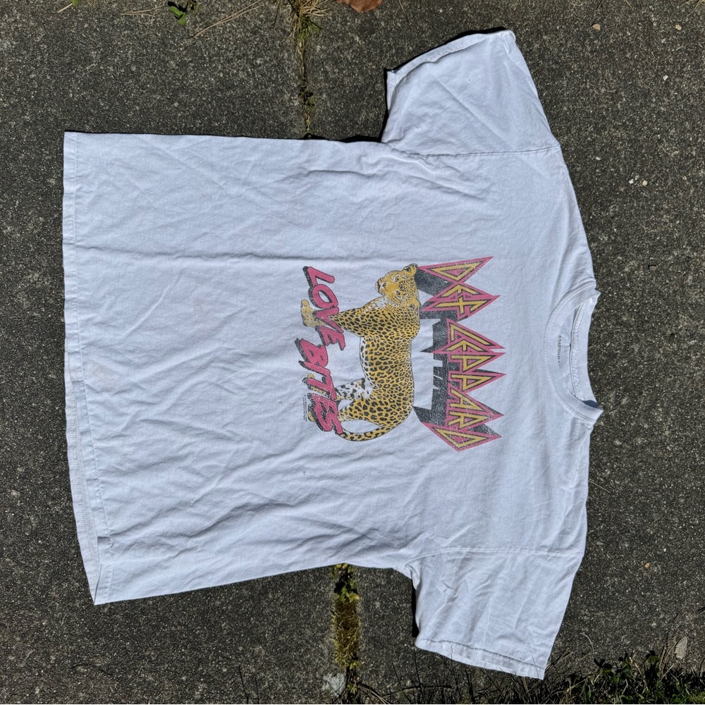80s Def Leopard Tee 🐆